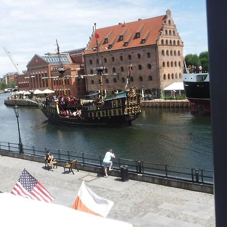 Motlawa Bulvar Residence Z Widokiem Na Rzeke Motlawa By Downtown Apartments Gdansk Exterior foto
